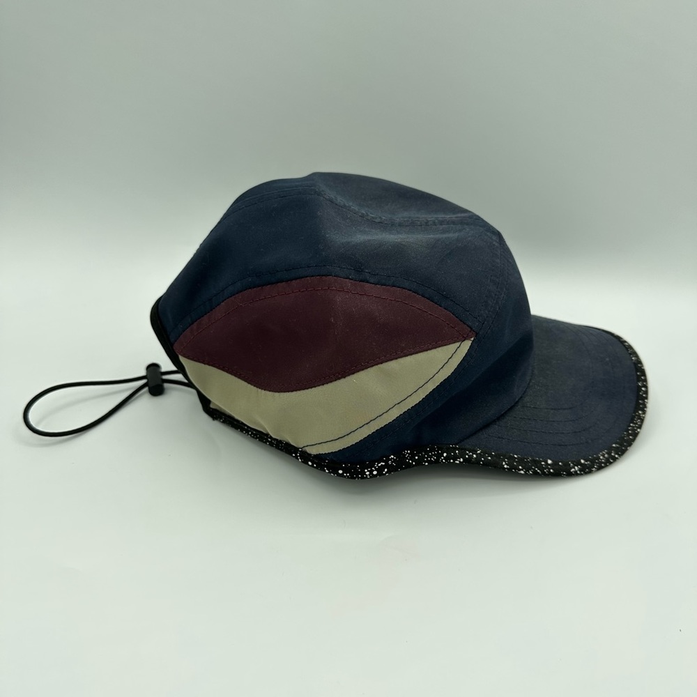 Palace hat - Picture 3 of 4